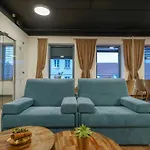 Chors Like A Hotel - Capsule & Nft Boutique Hostel Bratislava - City Center Hostel