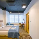 Chors Like A Hotel - Capsule & Nft Boutique Hostel Bratislava - City Center Bratislava