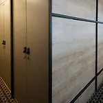 Chors Like A Hotel - Capsule & Nft Boutique Hostel Bratislava - City Center Hostel