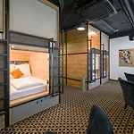 Chors Like A Hotel - Capsule & Nft Boutique Hostel Bratislava - City Center *