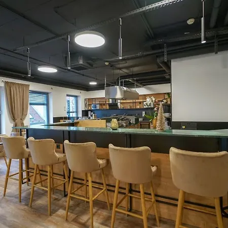 אכסניה Chors Like A - 1st World Nft Block & Art Capsule Metachors *