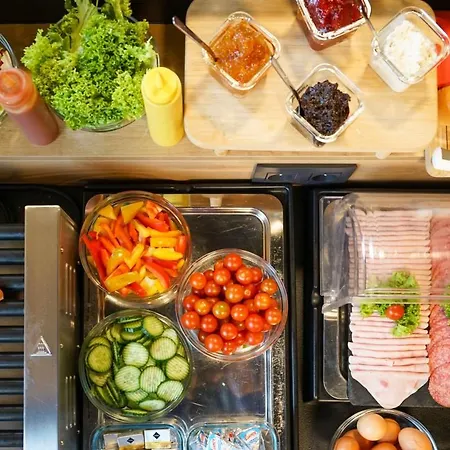 Chors Like A - 1st World Nft Block & Art Capsule Metachors אכסניה ברטיסלאבה