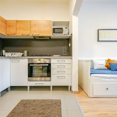 Chors Like A - 1st World Nft Block & Art Capsule Metachors ברטיסלאבה