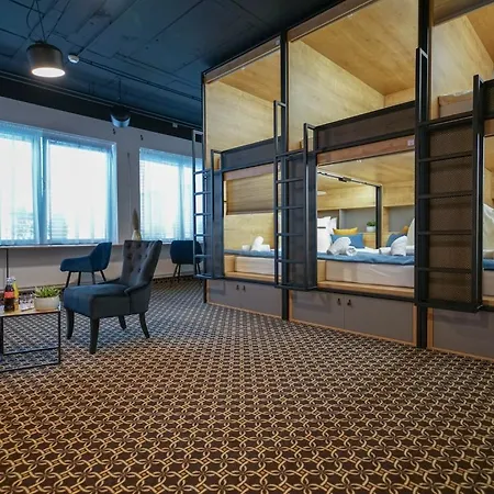 אכסניה Chors Like A - 1st World Nft Block & Art Capsule Metachors