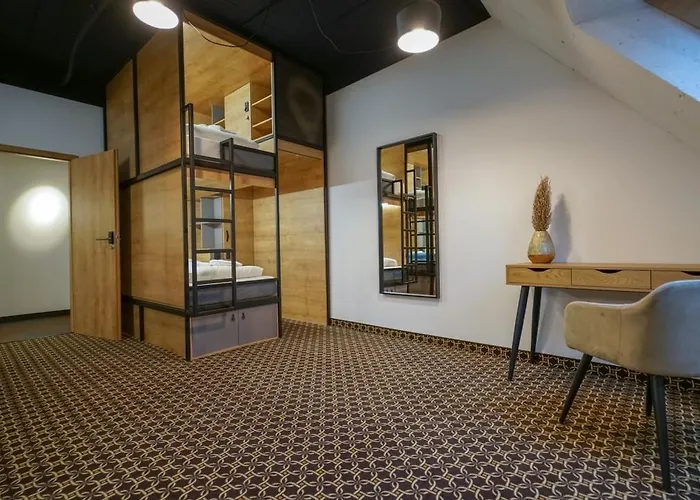 Auberge de jeunesse CHORS like a hotel - Capsule&NFT Boutique Hostel Bratislava - City Center *