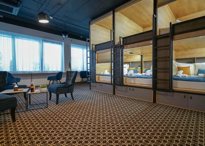 Hostel Chors Like A Hotel - Capsule & Nft Boutique Hostel Bratislava - City Center